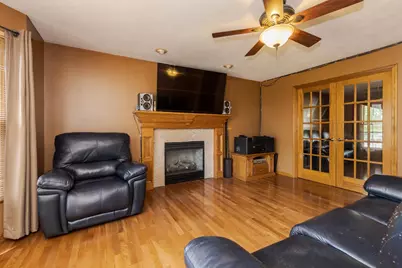 709 Platt Way, Hudson, IL 61748 - Photo 13
