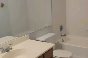 1258 Cranbrook Dr, Schaumburg, IL 60193 - Photo 7