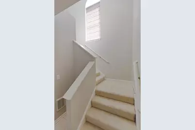 1376 Scarboro Road #1003, Schaumburg, IL 60193 - Photo 3