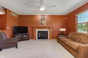 62 Vermont Ave, Bloomington, IL 61701 - Photo 7