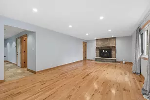 8850 W 98th Pl, Palos Hills, IL 60465 - Photo 19
