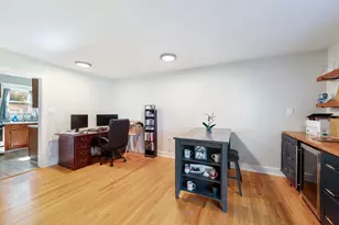 831 S Wisconsin Ave, Villa Park, IL 60181 - Photo 7
