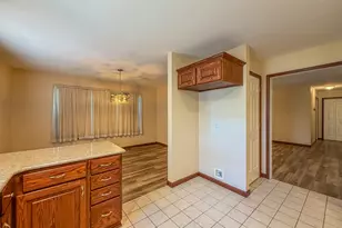 17 Lafayette Meadow, Mattoon, IL 61938 - Photo 11