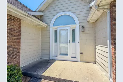 17 Lafayette Meadow, Mattoon, IL 61938 - Photo 3