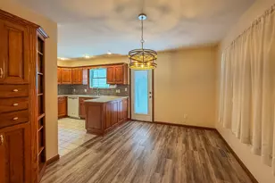 17 Lafayette Meadow, Mattoon, IL 61938 - Photo 9