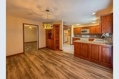 17 Lafayette Meadow, Mattoon, IL 61938 - Photo 7
