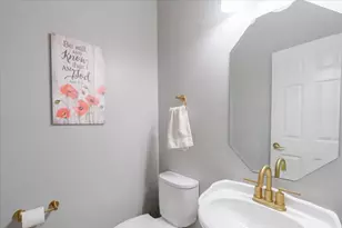 25 Arbor Ct, Bloomington, IL 61704 - Photo 25
