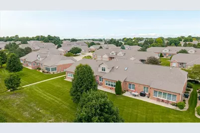 25 Arbor Court #25, Bloomington, IL 61704 - Photo 49