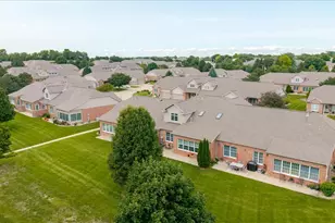 25 Arbor Ct, Bloomington, IL 61704 - Photo 49