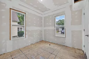 630 Fairview Ave, South Beloit, IL 61080 - Photo 11