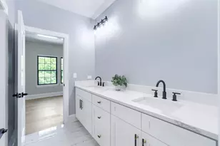 909 Evergreen Ave, Glen Ellyn, IL 60137 - Photo 25
