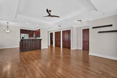 107 S Grant Street #102, Hinsdale, IL 60521 - Photo 9