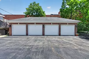 107 S Grant St, Hinsdale, IL 60521 - Photo 37