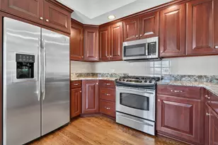107 S Grant St, Hinsdale, IL 60521 - Photo 5