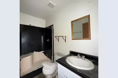 114 Clark Street, Harrisburg, IL 62946 - Photo 7