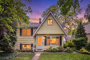 398 W St Charles Rd, Elmhurst, IL 60126 - Photo 3