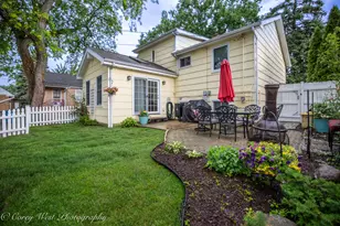 398 W St Charles Rd, Elmhurst, IL 60126 - Photo 35