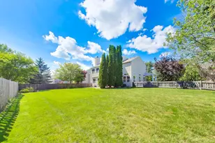 1022 Wrens Gate, Mundelein, IL 60060 - Photo 39