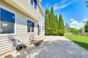 1022 Wrens Gate, Mundelein, IL 60060 - Photo 37
