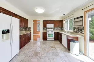 1022 Wrens Gate, Mundelein, IL 60060 - Photo 9