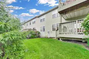 579 Willow Way, Lindenhurst, IL 60046 - Photo 23