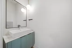 4250 W Belmont Ave, Chicago, IL 60641 - Photo 11