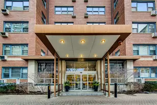 2909 N Sheridan Rd, Chicago, IL 60657 - Photo 3