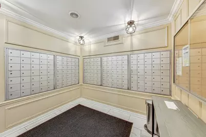 2909 N Sheridan Road #114, Chicago, IL 60657 - Photo 7