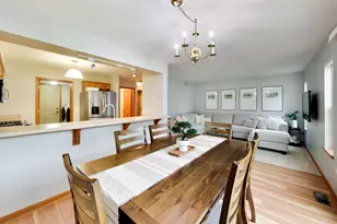 2647 Granite Ct, Crystal Lake, IL 60012 - Photo 5