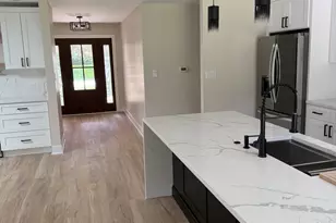 920 Eden Dr, Schaumburg, IL 60195 - Photo 7