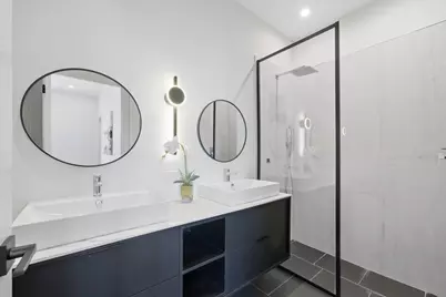 4250 W Belmont Avenue #5, Chicago, IL 60641 - Photo 15