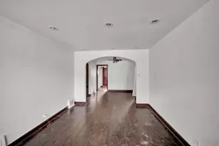 14424 S Lowe Ave, Riverdale, IL 60827 - Photo 3