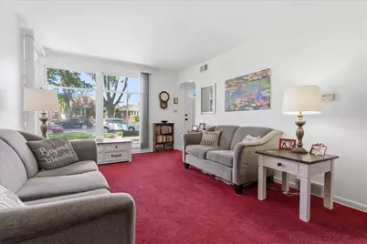 10111 S California Avenue, Chicago, IL 60655 - Photo 3