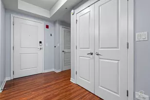 425 Benjamin Dr, Vernon Hills, IL 60061 - Photo 3