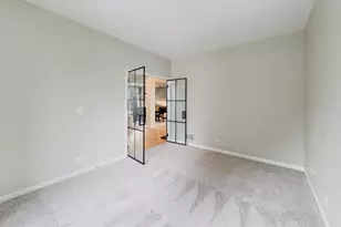 18768 W Highfield Dr, Lake Villa, IL 60046 - Photo 9
