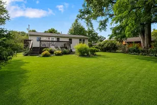1814 Hazelwood Dr, Lindenhurst, IL 60046 - Photo 19