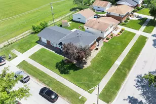 171 N Normandy Dr, Chicago Heights, IL 60411 - Photo 3