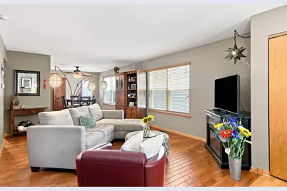 783 Manor Road, Crystal Lake, IL 60014 - Photo 9