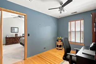 783 Manor Rd, Crystal Lake, IL 60014 - Photo 17