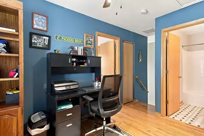 783 Manor Road, Crystal Lake, IL 60014 - Photo 17