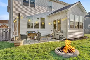 13008 Timber Wood Cir, Plainfield, IL 60585 - Photo 3
