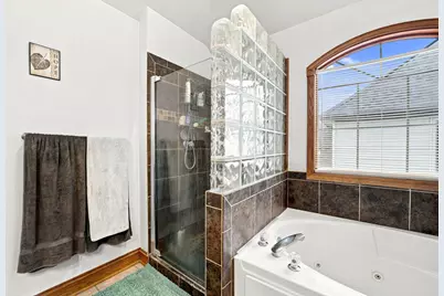 1615 Nicholson Street, Crest Hill, IL 60403 - Photo 19