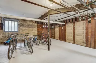5515 N Winthrop Ave, Chicago, IL 60640 - Photo 19