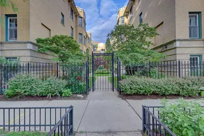 5515 N Winthrop Avenue #3E, Chicago, IL 60640 - Photo 1