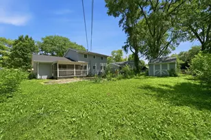 1520 Crestwood Ct, Aurora, IL 60506 - Photo 19