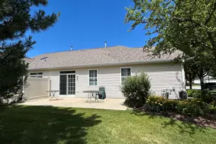 21561 Wolf Lake Ct, Crest Hill, IL 60403 - Photo 21