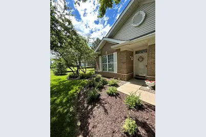 21561 Wolf Lake Court, Crest Hill, IL 60403 - Photo 3