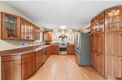 836 Napa Street, Carol Stream, IL 60188 - Photo 9