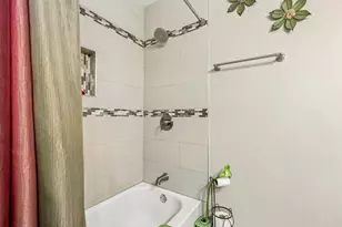 7 Derbyshire Ct, Bolingbrook, IL 60440 - Photo 31