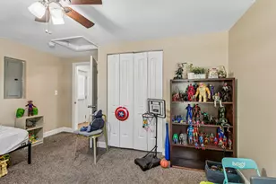 7 Derbyshire Ct, Bolingbrook, IL 60440 - Photo 17